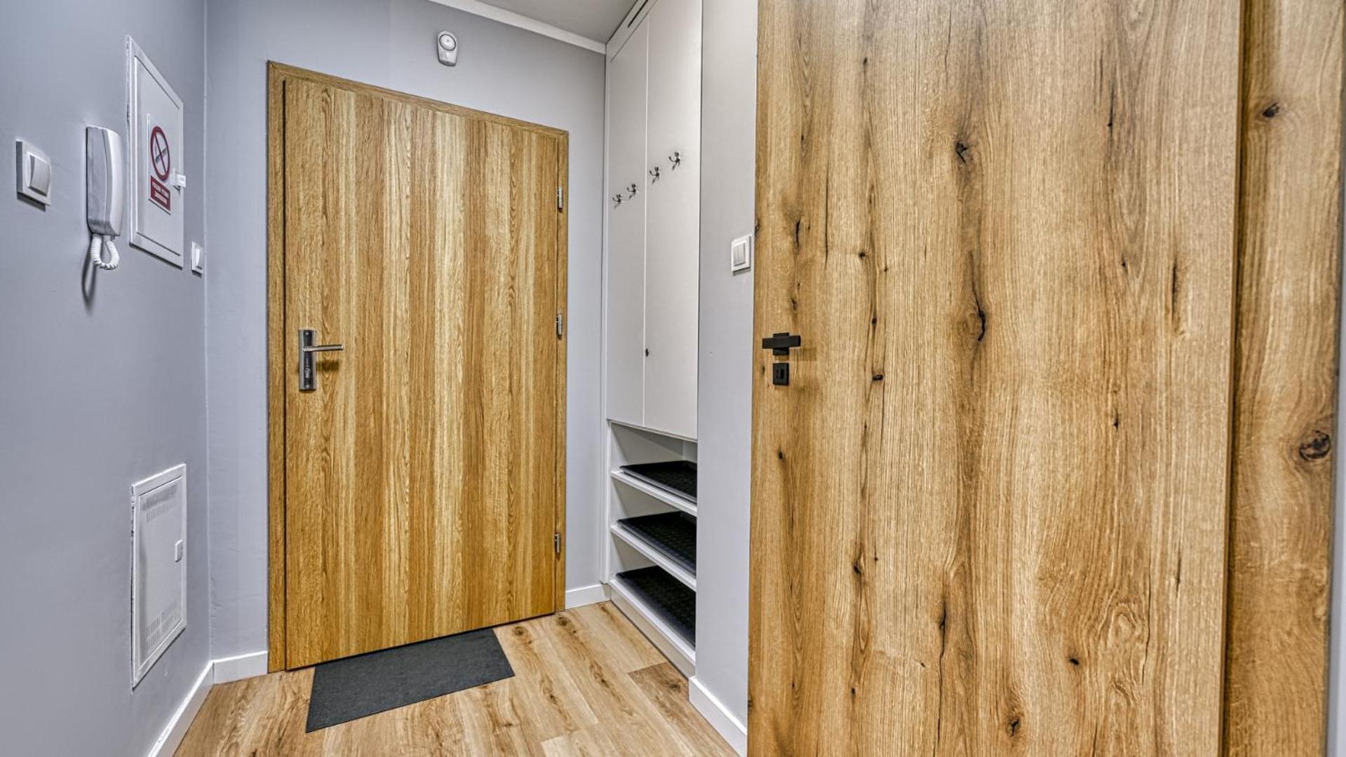 Apartamenty Royal Aparts Centrum - Kilinskiego 17A Przy Wyciagu, Blisko Szlakow シクラルスカ・ポレンバ エクステリア 写真