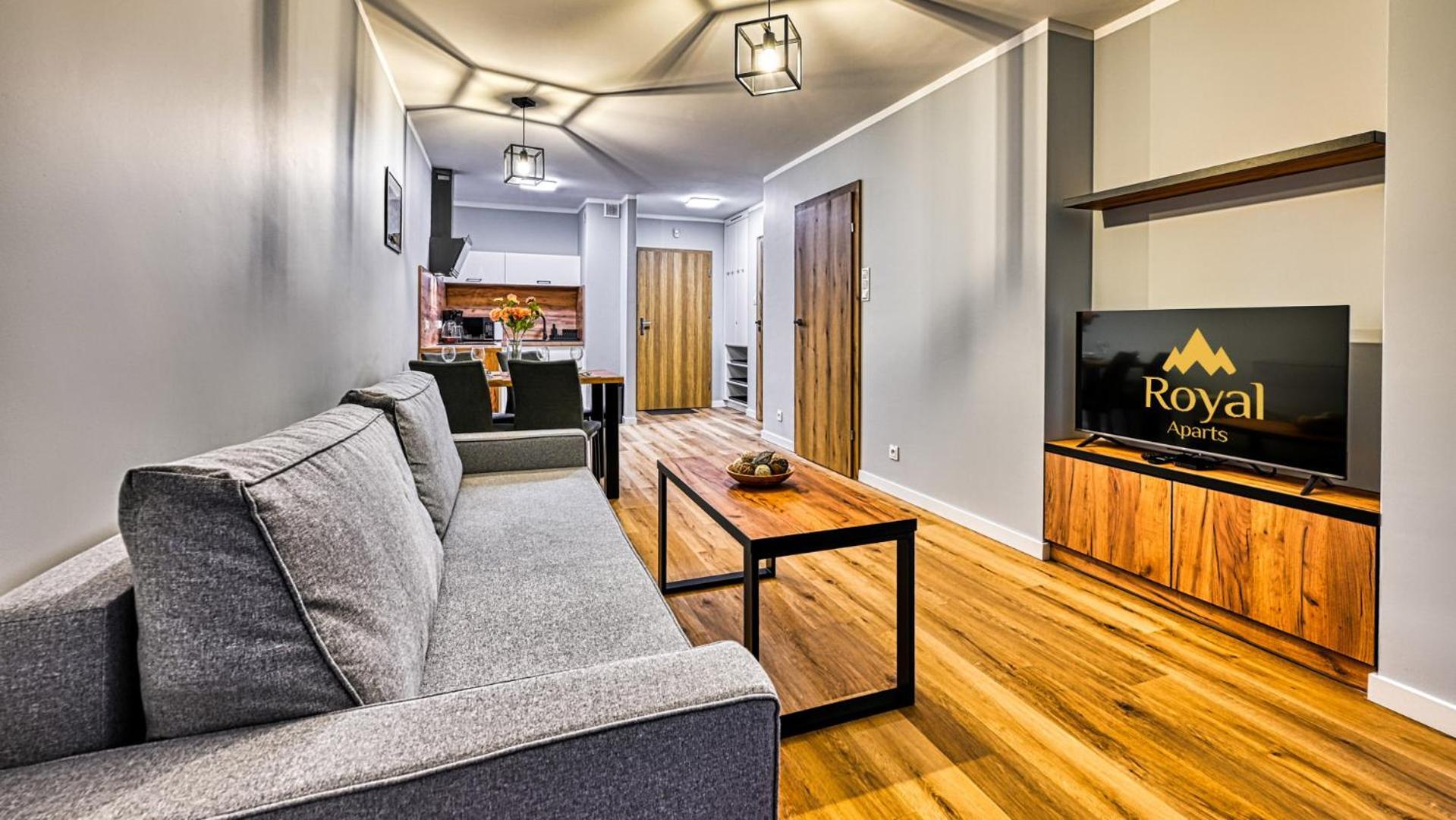 Apartamenty Royal Aparts Centrum - Kilinskiego 17A Przy Wyciagu, Blisko Szlakow シクラルスカ・ポレンバ エクステリア 写真