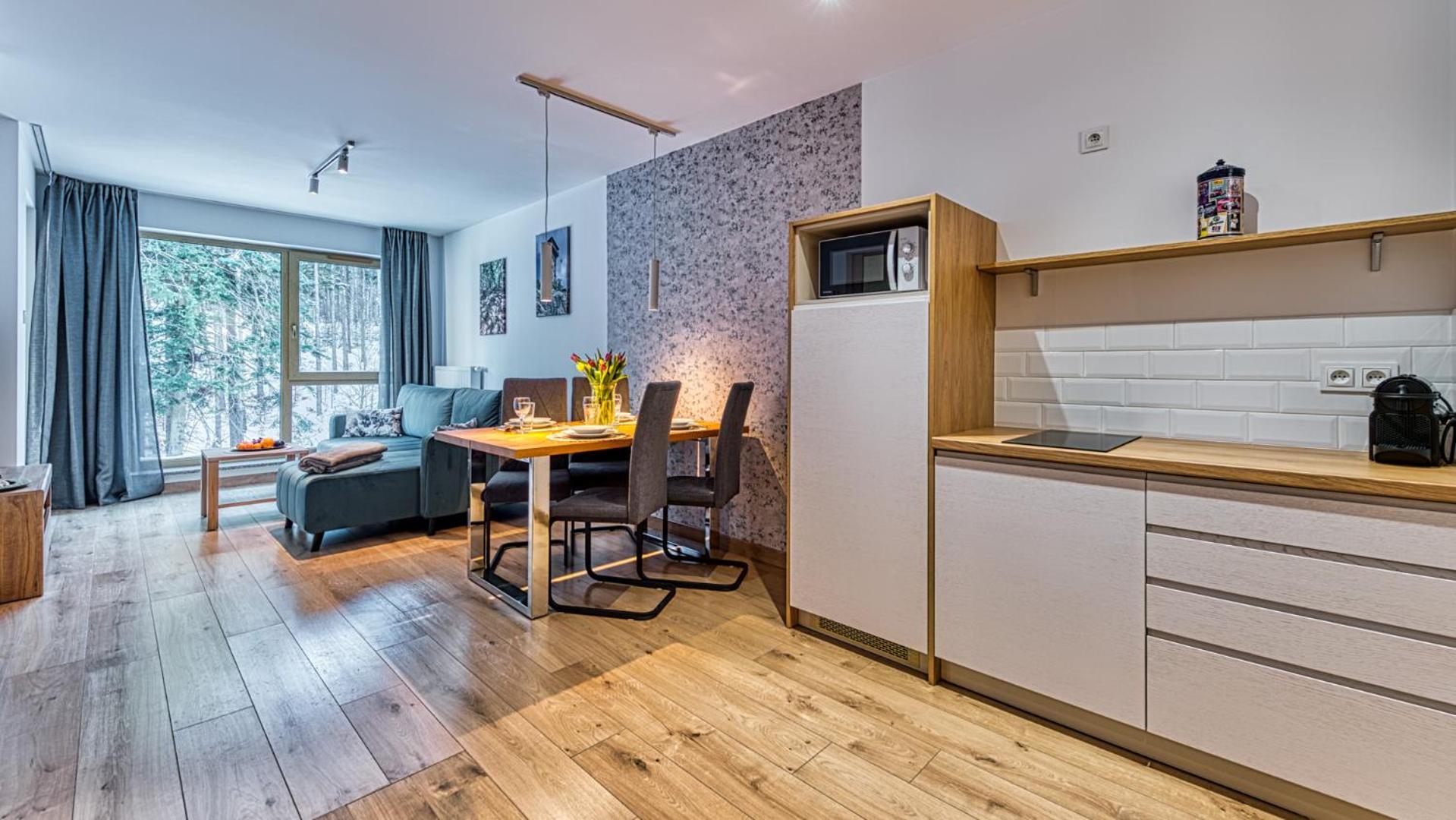 Apartamenty Royal Aparts Centrum - Kilinskiego 17A Przy Wyciagu, Blisko Szlakow シクラルスカ・ポレンバ エクステリア 写真