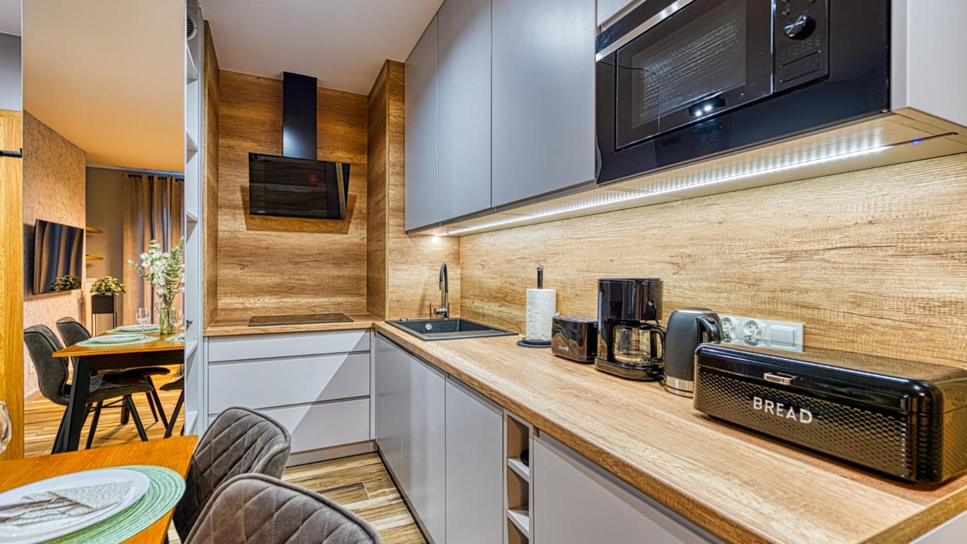 Apartamenty Royal Aparts Centrum - Kilinskiego 17A Przy Wyciagu, Blisko Szlakow シクラルスカ・ポレンバ エクステリア 写真