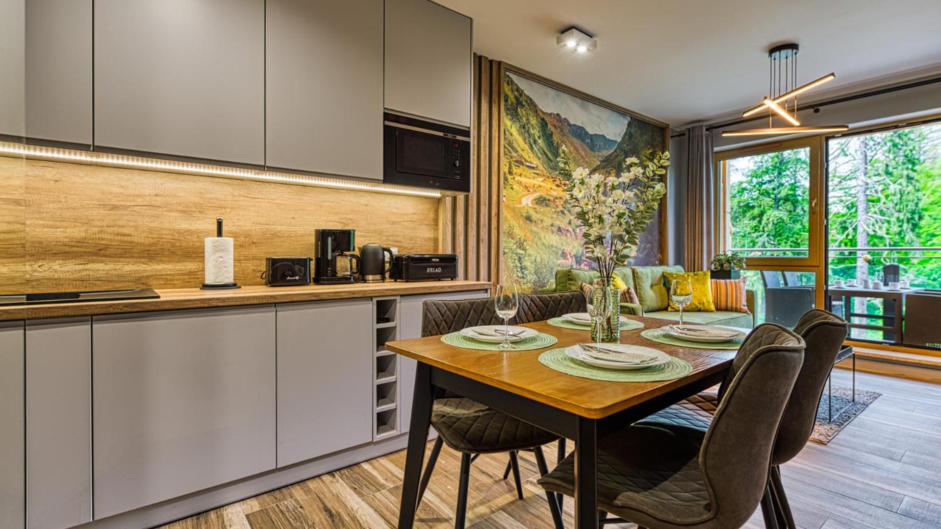Apartamenty Royal Aparts Centrum - Kilinskiego 17A Przy Wyciagu, Blisko Szlakow シクラルスカ・ポレンバ エクステリア 写真