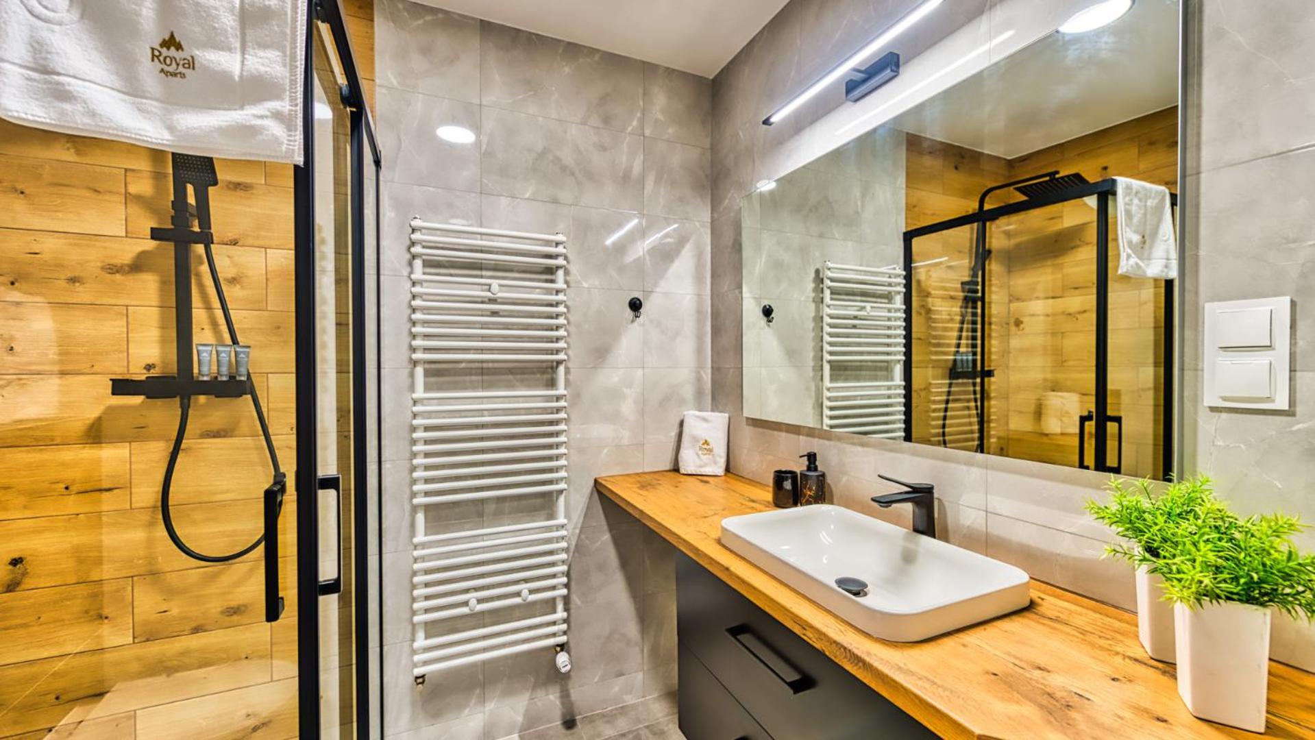 Apartamenty Royal Aparts Centrum - Kilinskiego 17A Przy Wyciagu, Blisko Szlakow シクラルスカ・ポレンバ エクステリア 写真