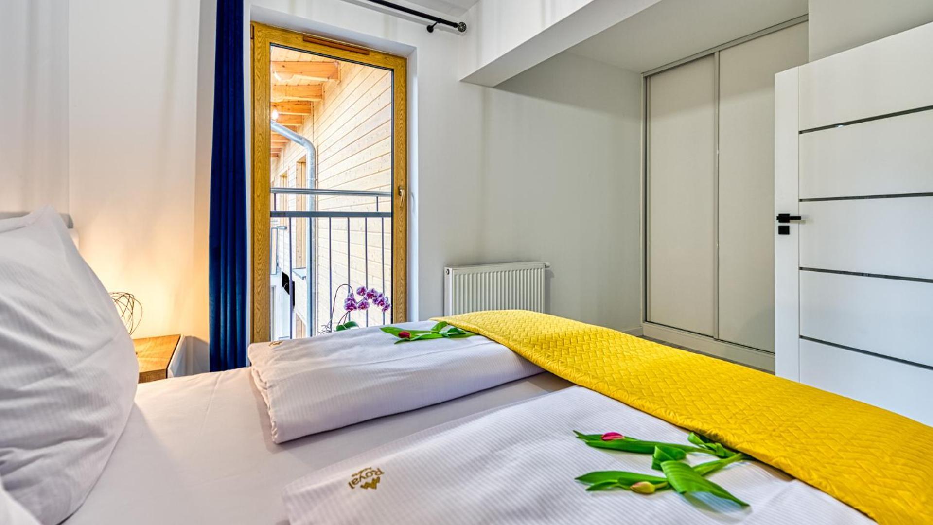 Apartamenty Royal Aparts Centrum - Kilinskiego 17A Przy Wyciagu, Blisko Szlakow シクラルスカ・ポレンバ エクステリア 写真