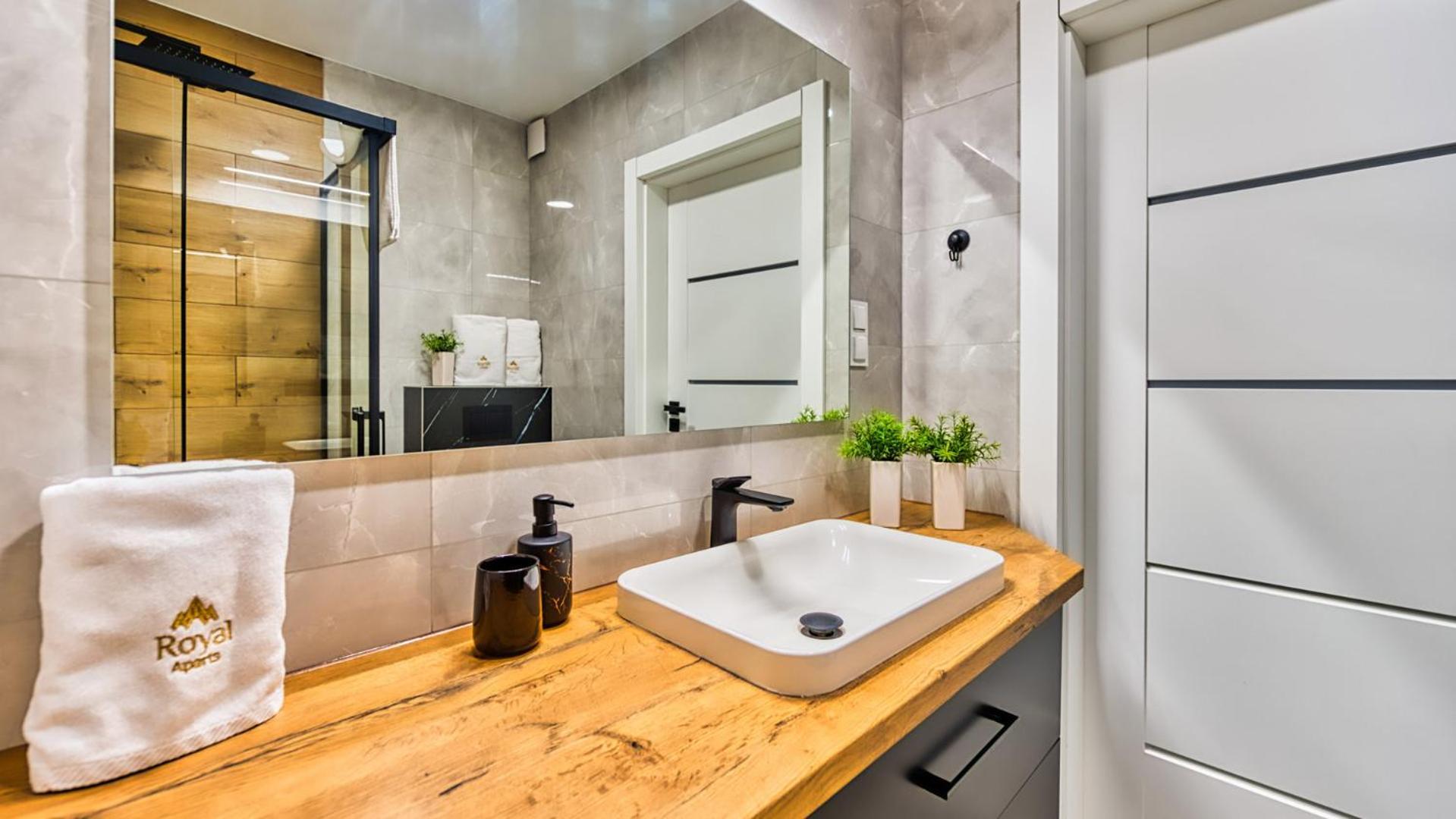 Apartamenty Royal Aparts Centrum - Kilinskiego 17A Przy Wyciagu, Blisko Szlakow シクラルスカ・ポレンバ エクステリア 写真